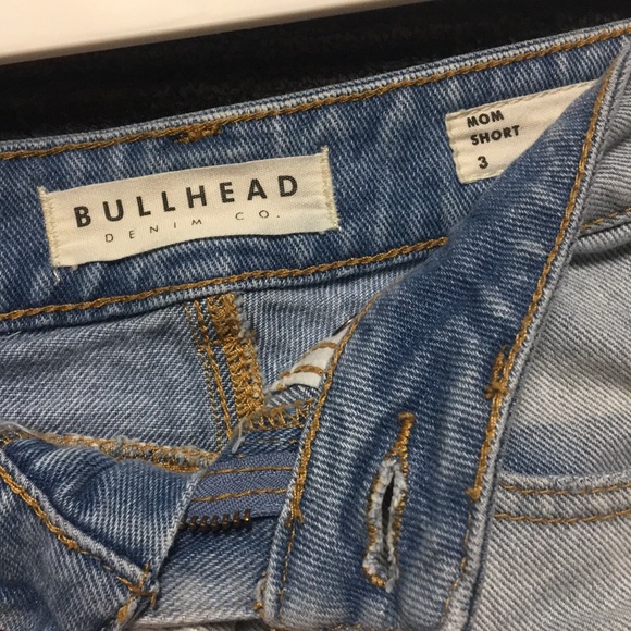 Bullhead PacSun Mom High Waisted Jean Short - Picture 3 of 3
